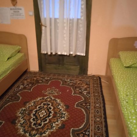 Holiday Home Vila Milka Kremna Exterior foto