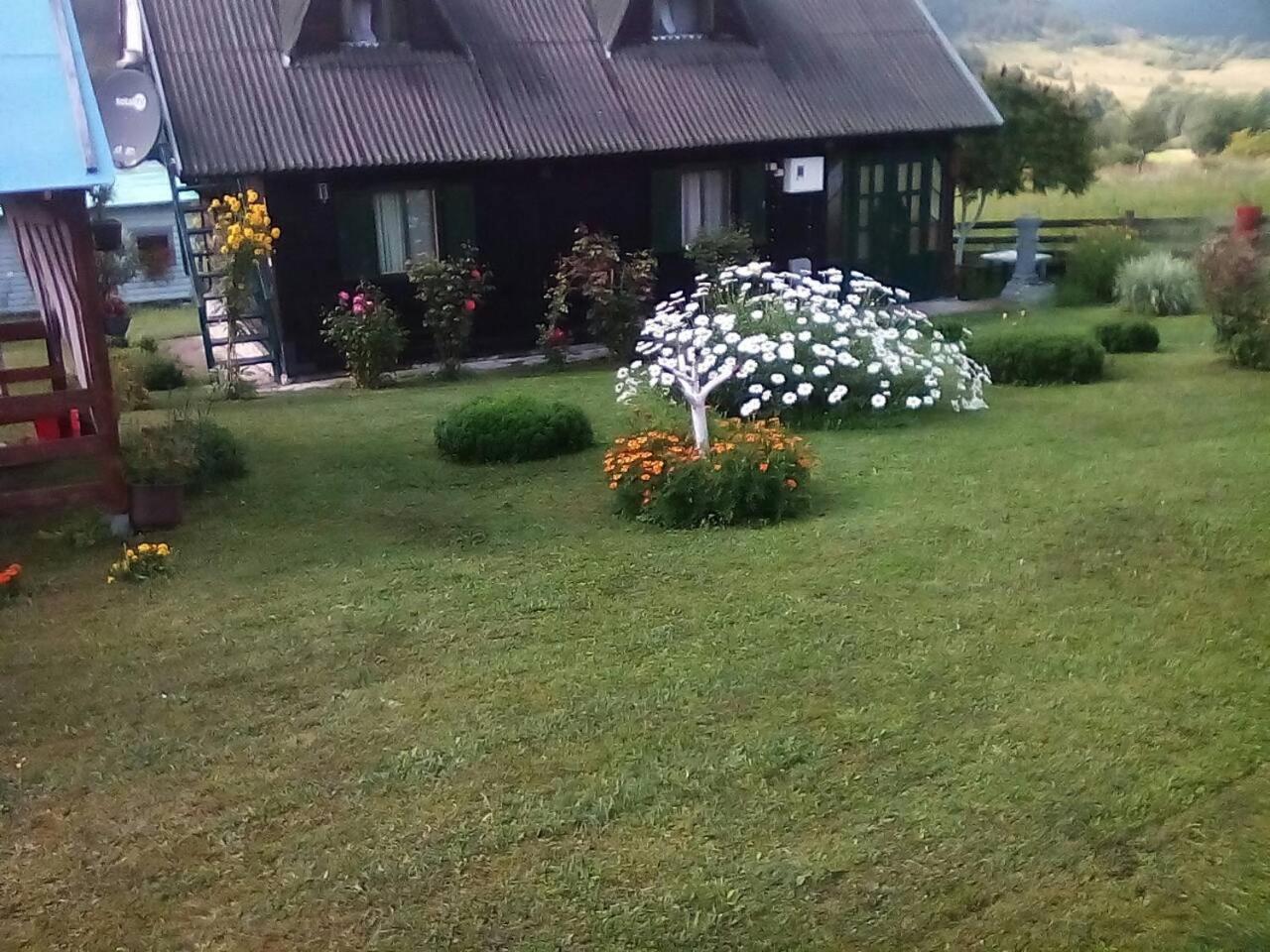 Holiday Home Vila Milka Kremna Exterior foto